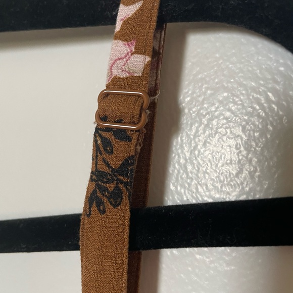 Torrid Brown Floral Top - Picture 7 of 7